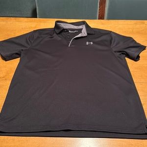 Great condition size large under armor polo shirt, black.